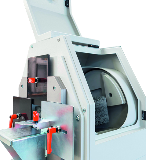 ZIMMER Bürstentgratmaschine GRATMAXX